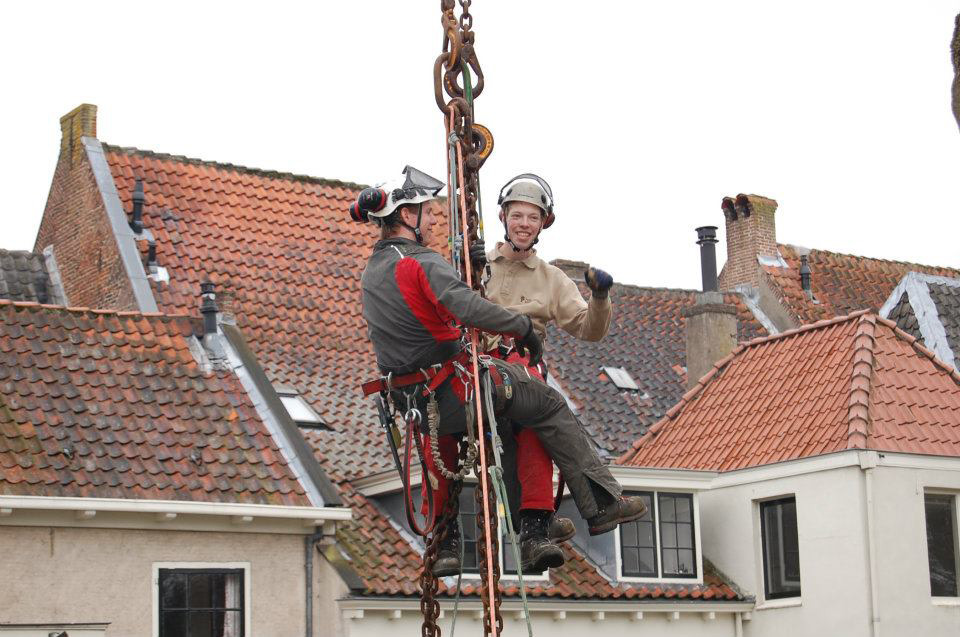 Kappen beuk met 200 tons telescoopkraan